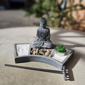 Jardim Zen 28cm Buda Tibetano Resina Decoração
